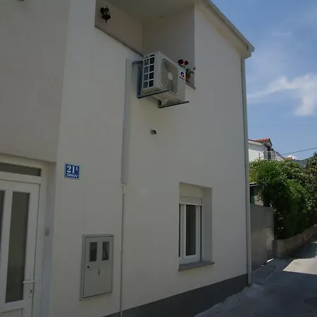 Ljubica 아파트 Kaštela